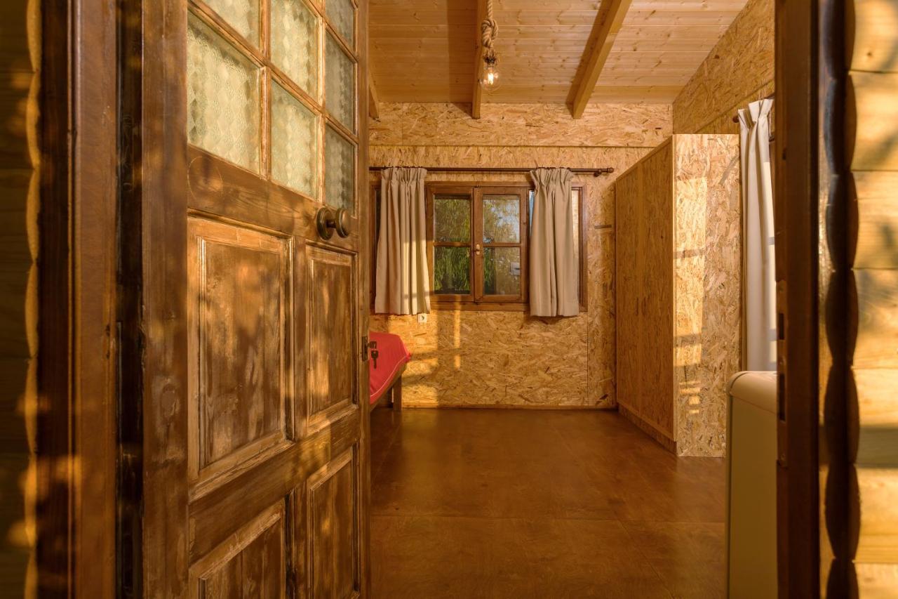 River Treehouse Laganas Exterior photo